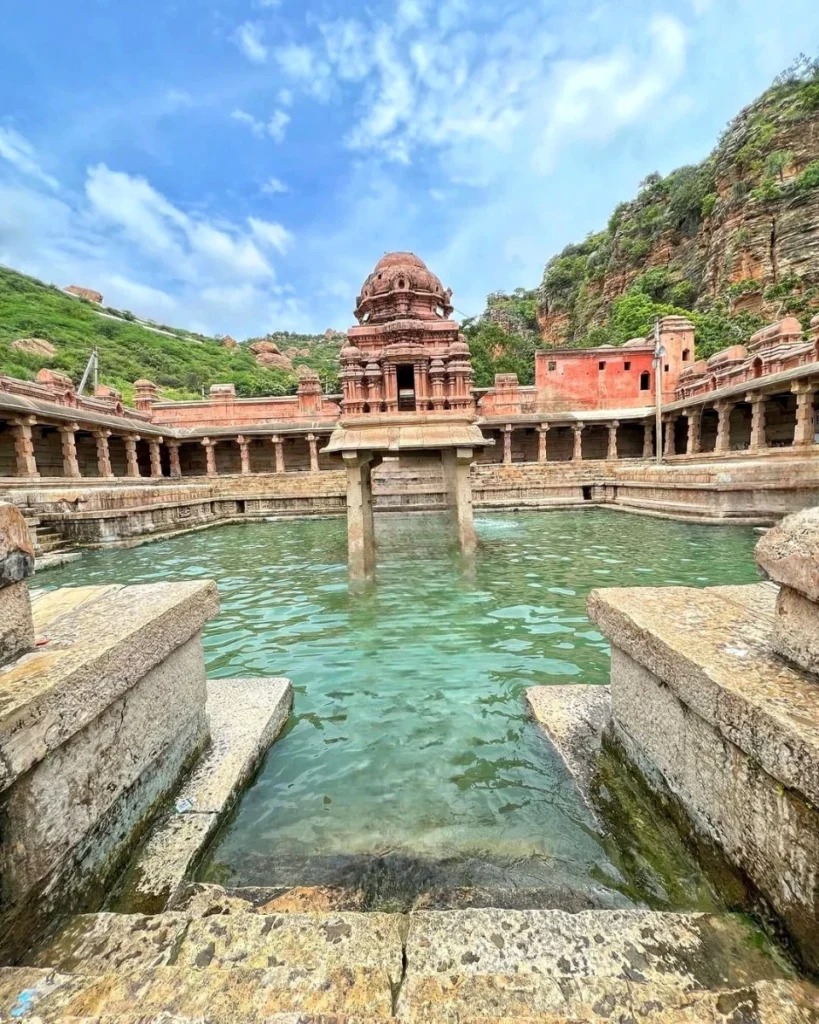 Sri Yaganti Uma Maheshwara Temple